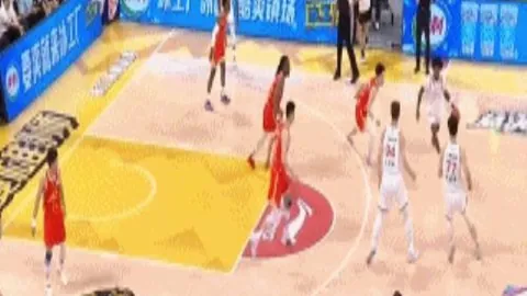 2026夏季转会独家：赫塔费瞄准比利亚雷亚尔中场核心特拉茨
